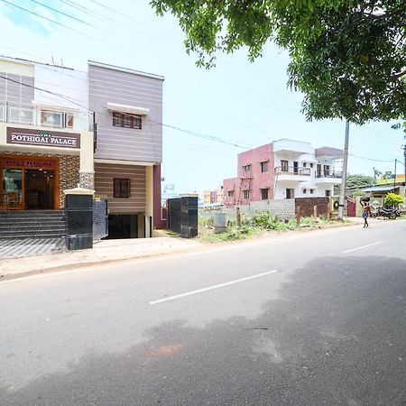 The Pothigai Palace Hotel Kuttalam  Luaran gambar